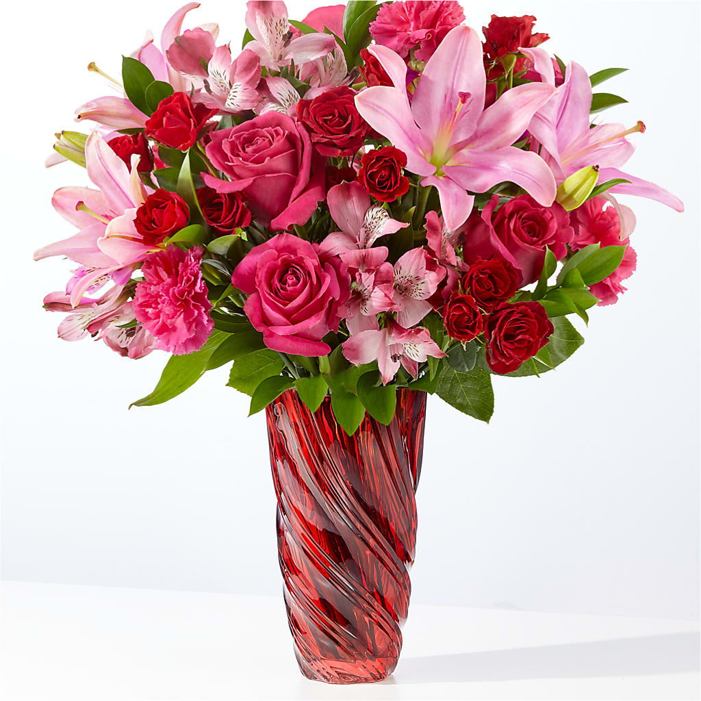 In Love Bouquet with Luxe Swirl Vase – Backroads Florist, Blairsville GA