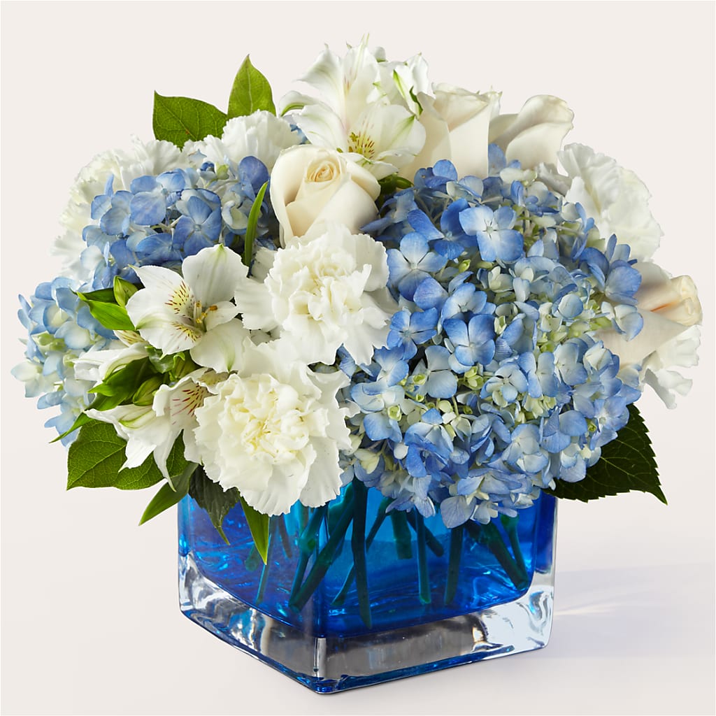 Soothing Waters Bouquet – Backroads Florist, Blairsville GA