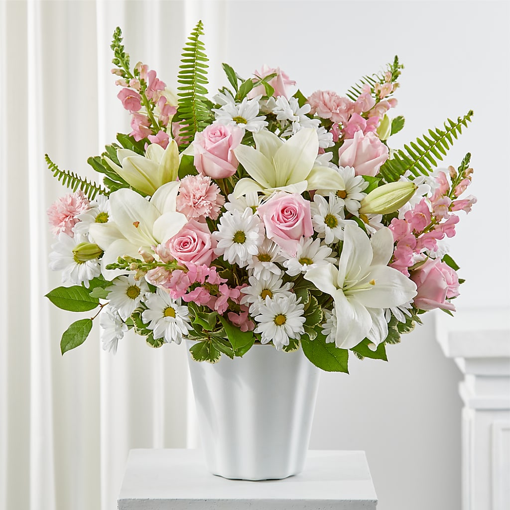 Soft Touch Tabletop Basket – Backroads Florist, Blairsville GA