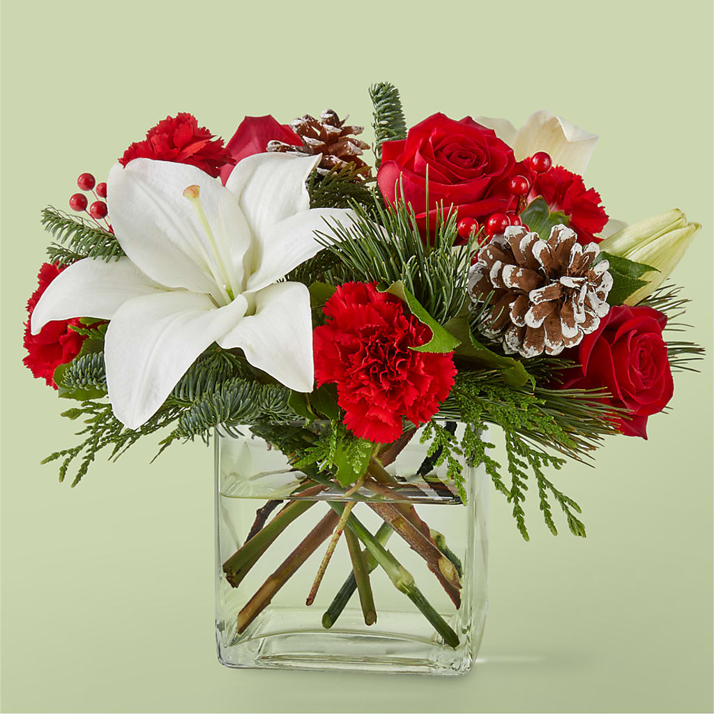 Glistening Icicles Bouquet – Backroads Florist, Blairsville GA