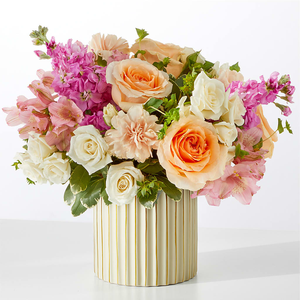 Paradise Bouquet with Ivory Vase – Backroads Florist, Blairsville GA