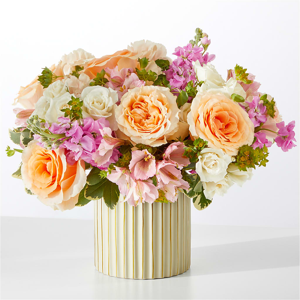 Paradise Bouquet with Ivory Vase – Backroads Florist, Blairsville GA