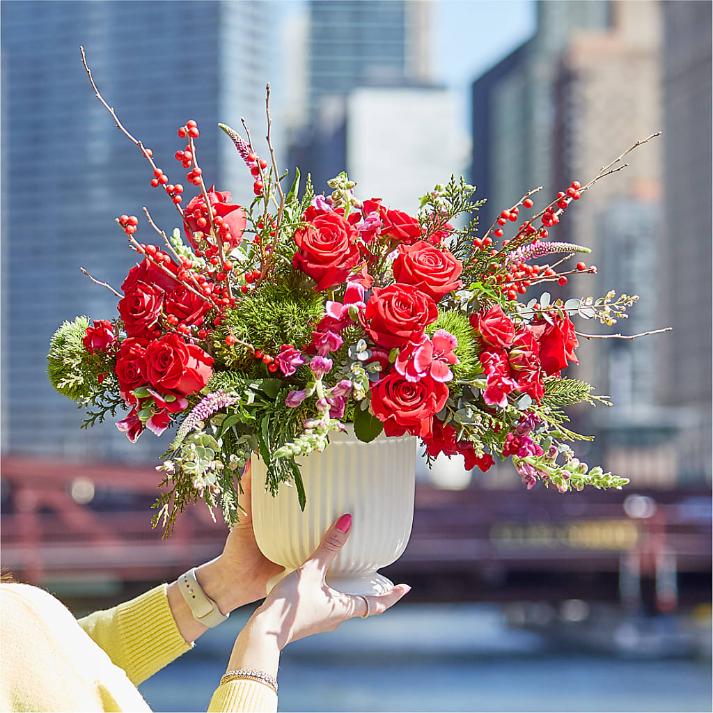 Big Red Bow Bouquet –  Backroads Florist, Blairsville GA