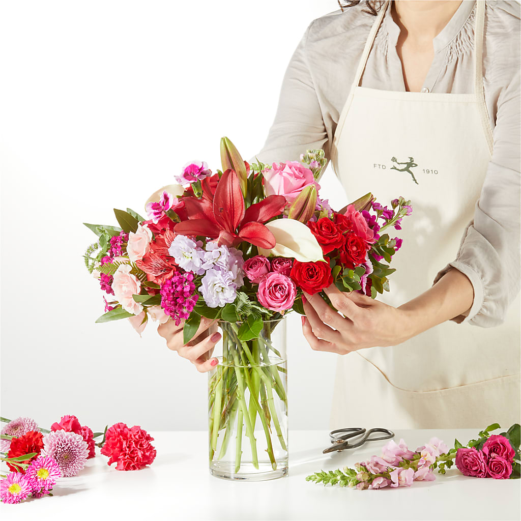 Swooning Over You - A Luxury Florist Original –  Backroads Florist, Blairsville GA