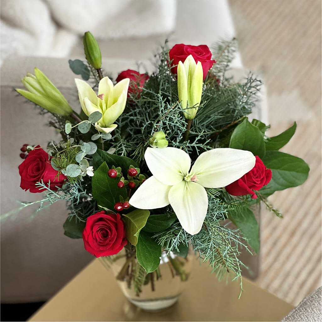 Glittering Lights Bouquet –  Backroads Florist, Blairsville GA