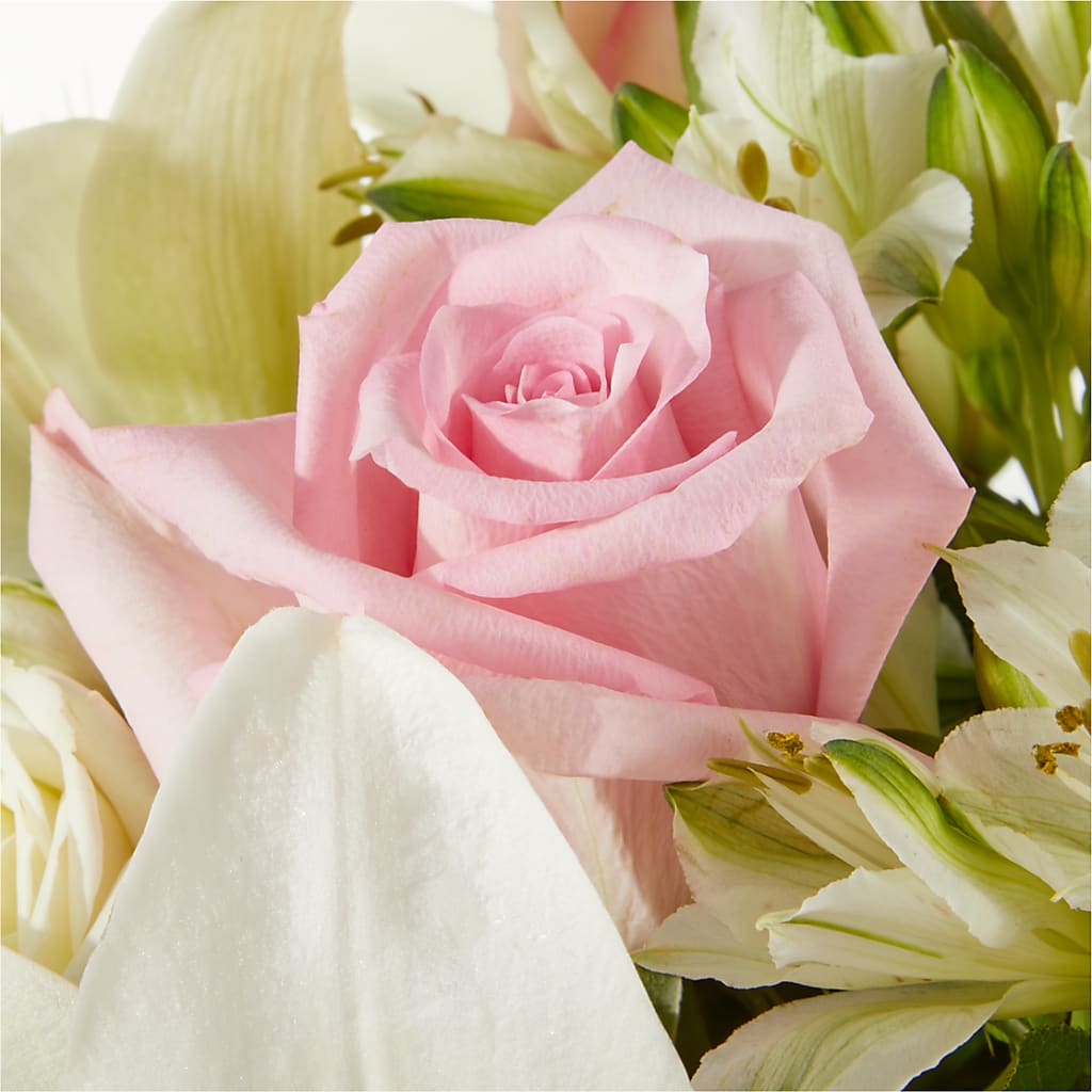 Kindhearted Bouquet –  Backroads Florist, Blairsville GA