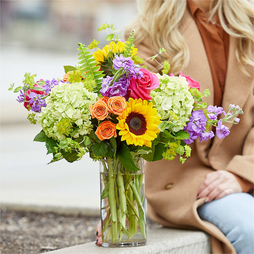 Vibrant Greetings Bouquet –  Backroads Florist, Blairsville GA
